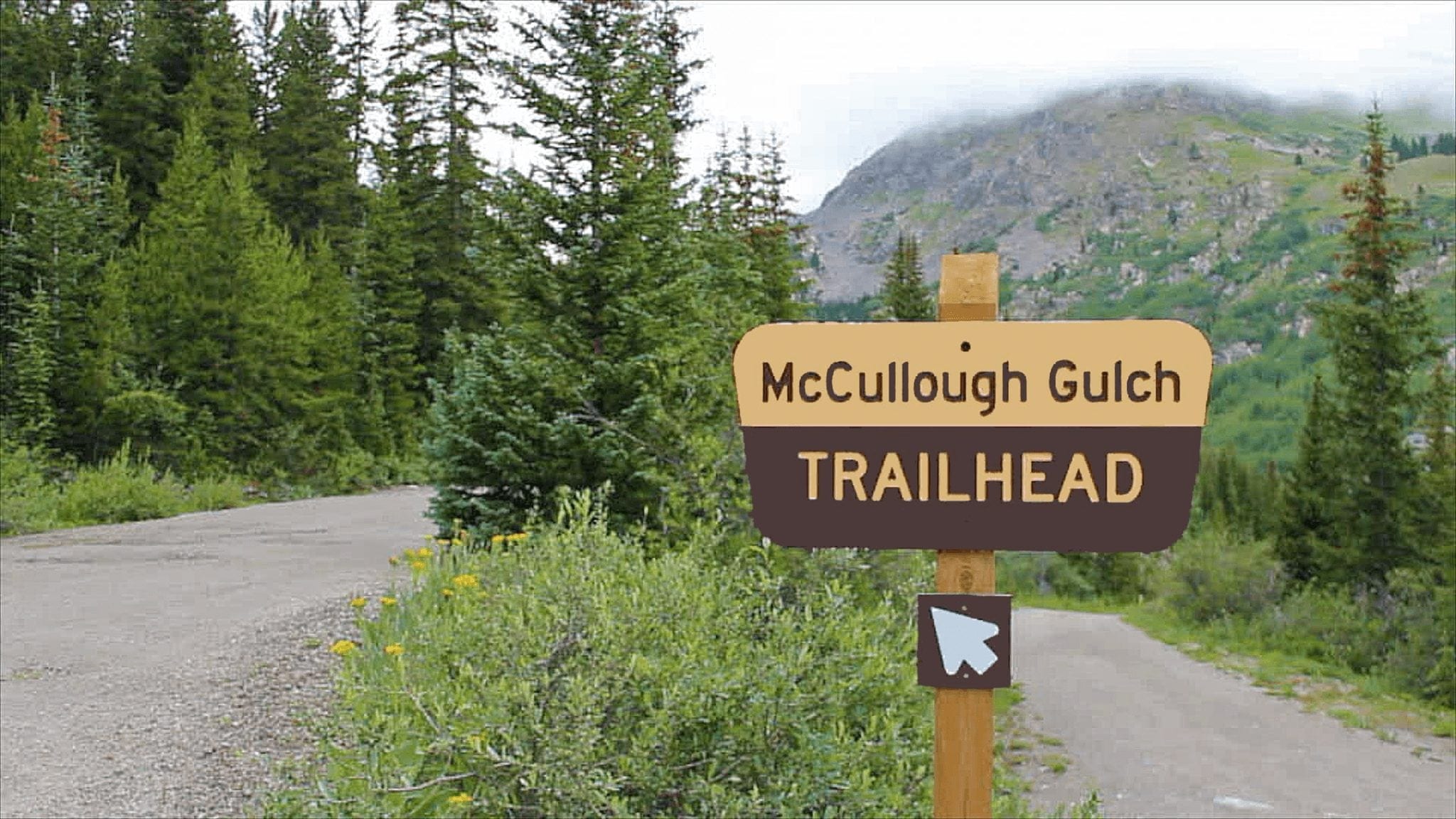 Mc Collough Gulch trailhead sign in Breckenridge
