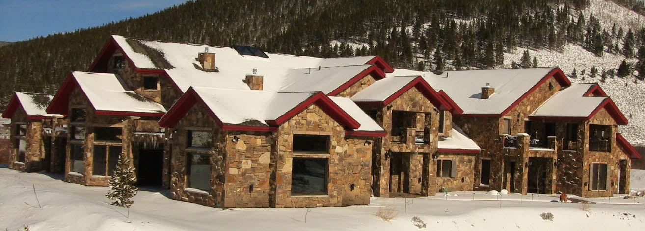 The Alpine Villa Lodge is big enough to host corporate retreats.